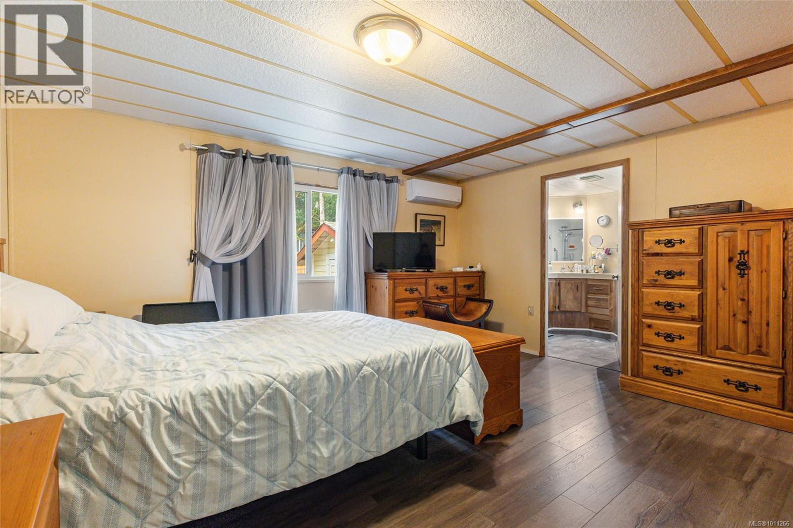 Photo 9 of 5 2501 Labieux Rd, Nanaimo BC