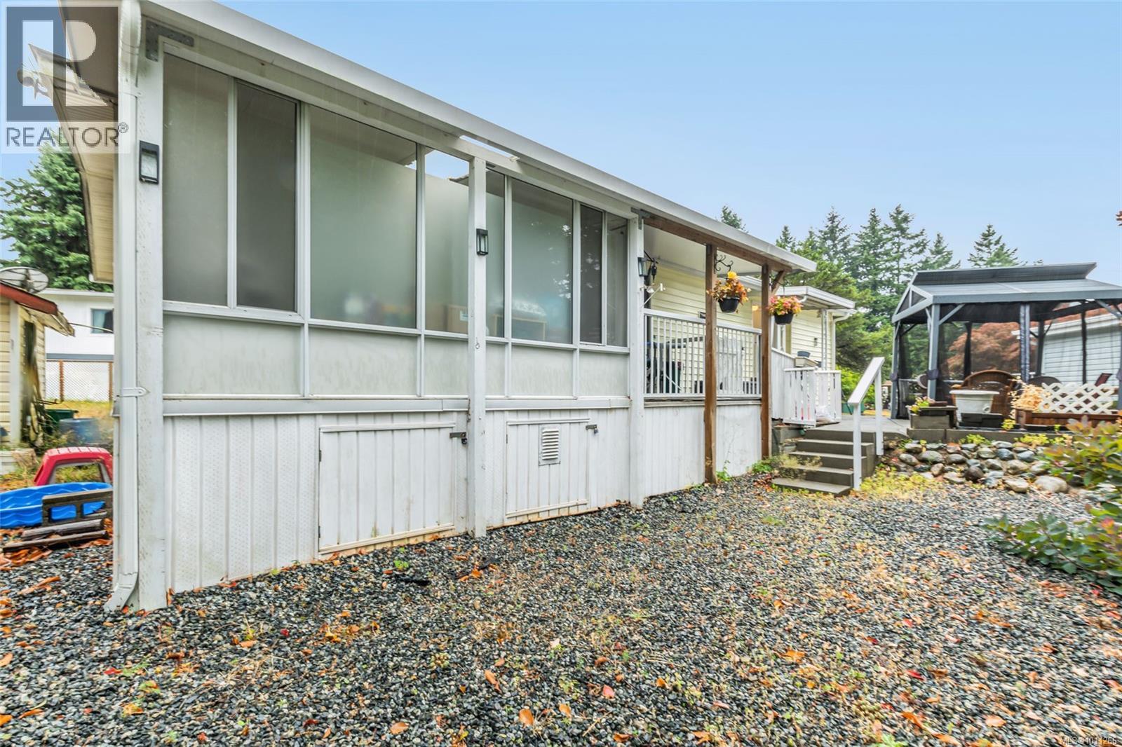 Photo 15 of 5 2501 Labieux Rd, Nanaimo BC