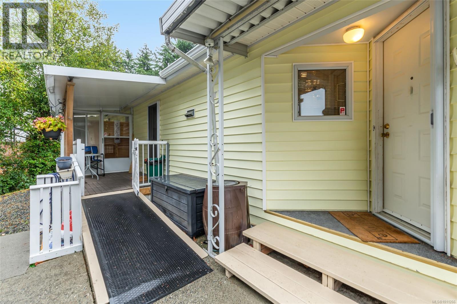 Photo 6 of 5 2501 Labieux Rd, Nanaimo BC