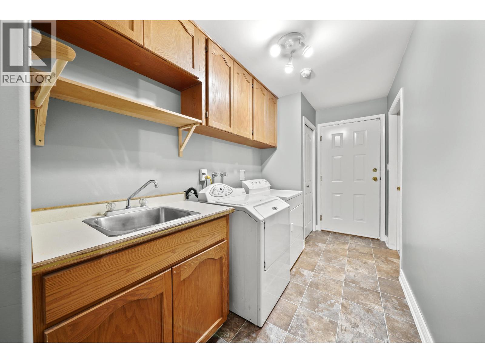 Photo 15 of 12451 223 Street, Maple Ridge BC