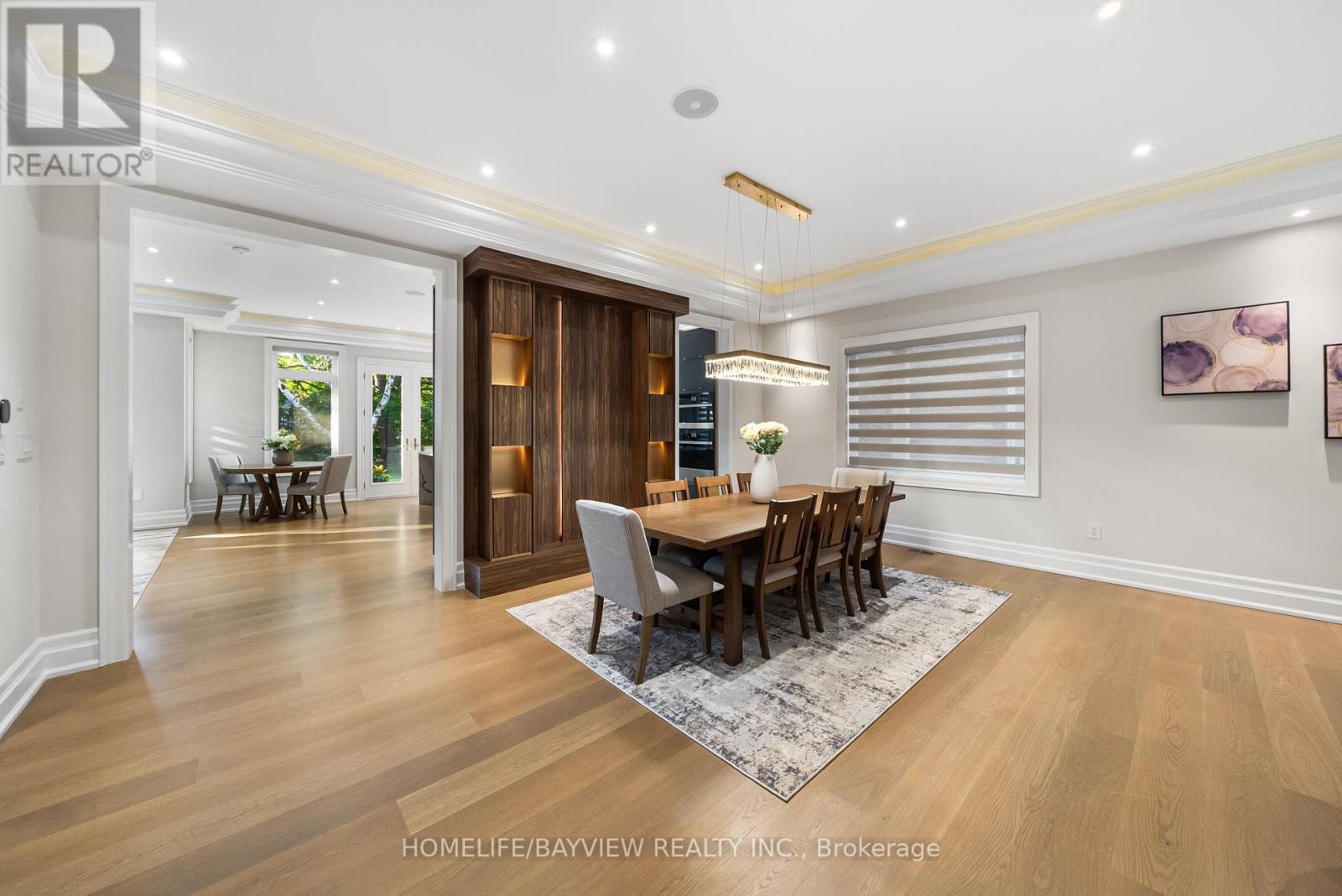 Photo 16 of 35 Harding Boulevard, Richmond Hill ON