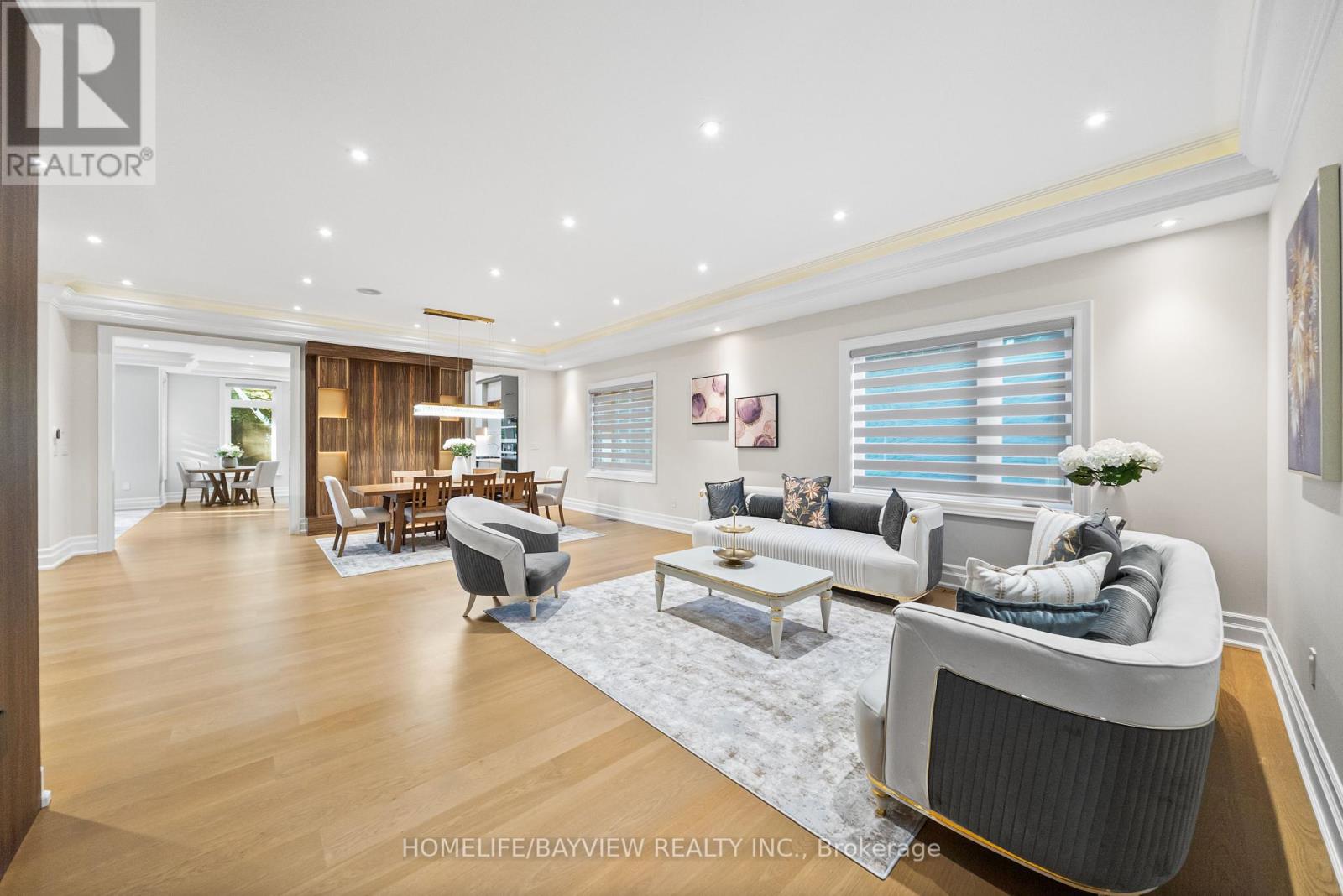 Photo 20 of 35 Harding Boulevard, Richmond Hill ON