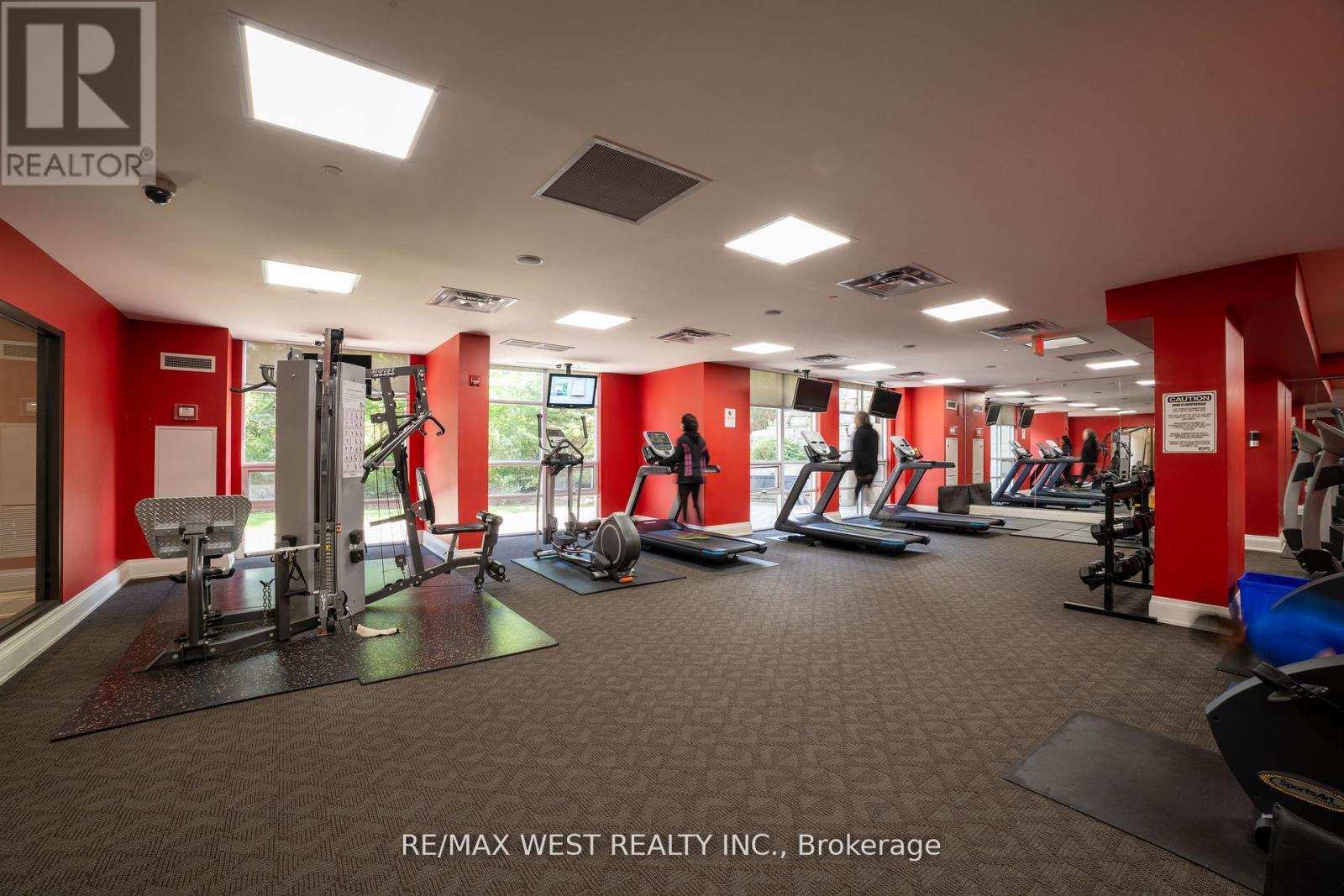 Photo 32 of 916 9225 Jane Street, Vaughan ON