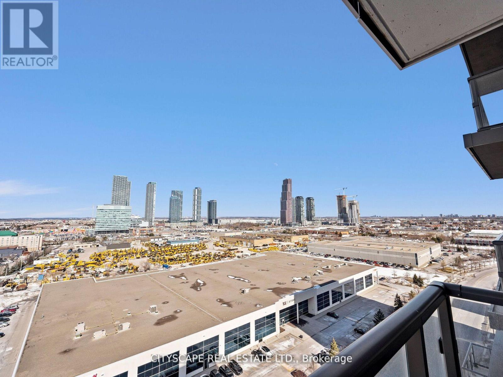 Photo 14 of 1516 10 Honeycrisp Crescent N, Vaughan ON