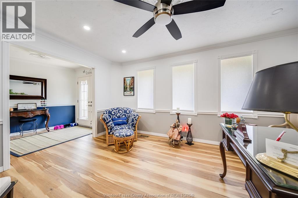 Photo 8 of 373 County Rd 34 West, Kingsville ON