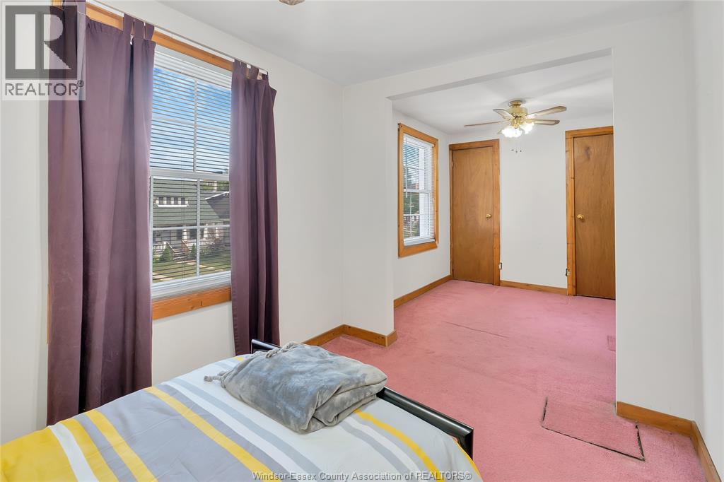 Photo 16 of 1019 Windsor, Windsor ON