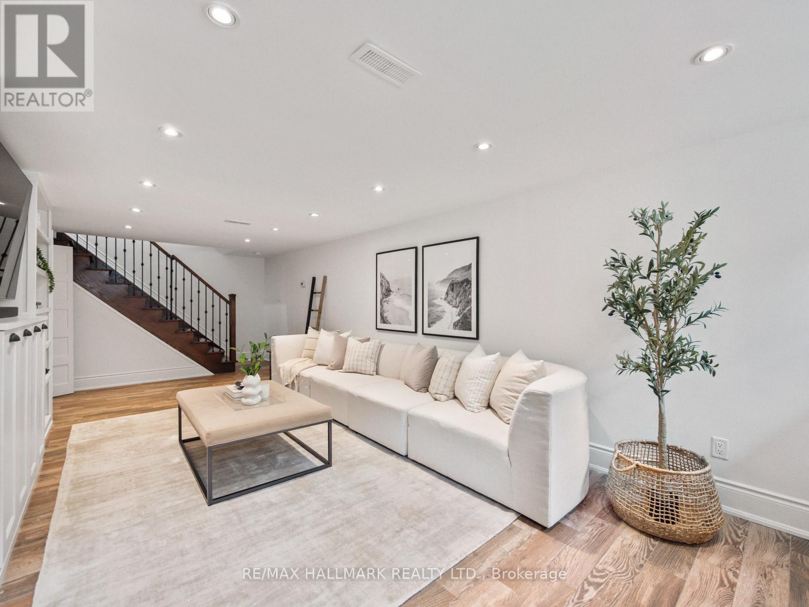 Photo 34 of 7 Haregate Court, Toronto ON