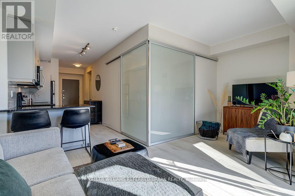 Photo 36 of 209 760 The Queensway, Toronto ON