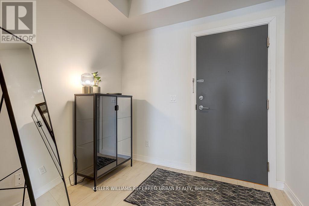 Photo 14 of 209 760 The Queensway, Toronto ON
