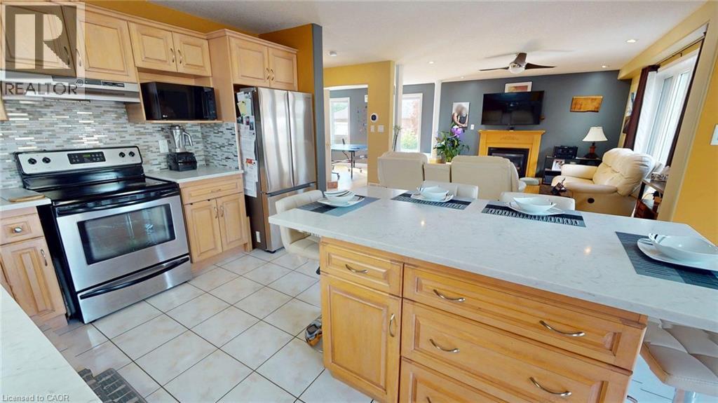 Photo 11 of 51 Highgate Road, Kitchener ON
