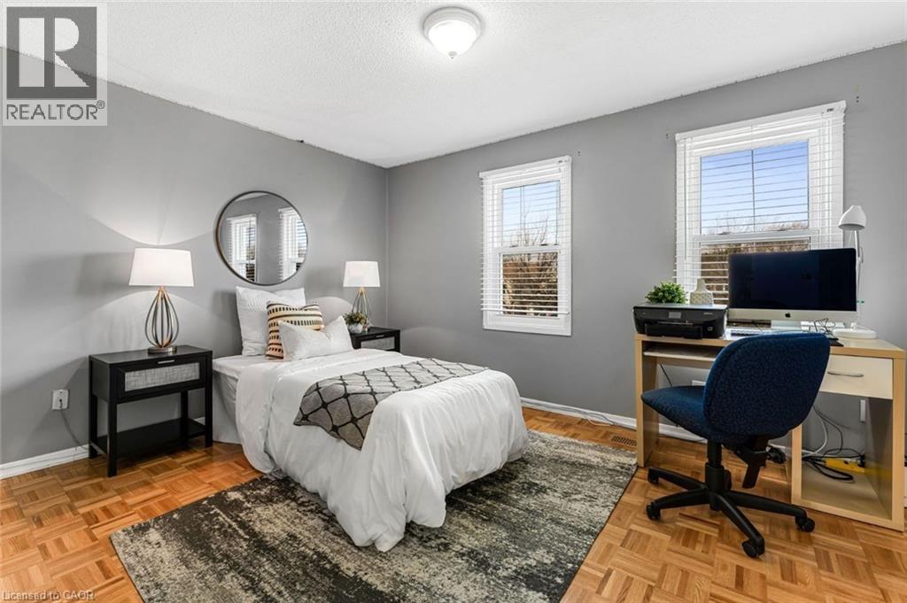 Photo 22 of 7242 Corrine Crescent, Mississauga ON