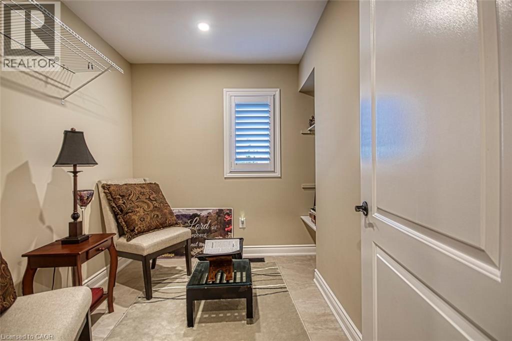 Photo 7 of 5499 Attema Crescent, St Anns ON