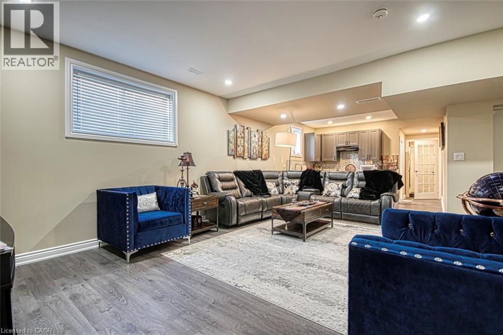 Photo 32 of 5499 Attema Crescent, St Anns ON