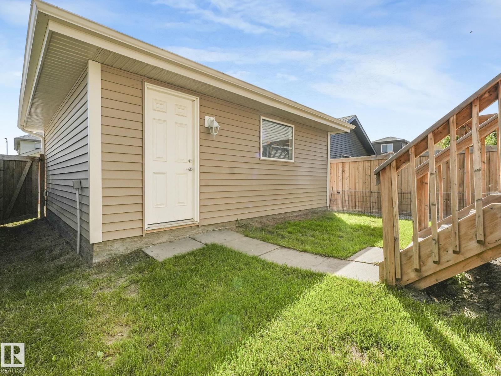 Photo 44 of 22223 89 Av Nw Nw, Edmonton AB