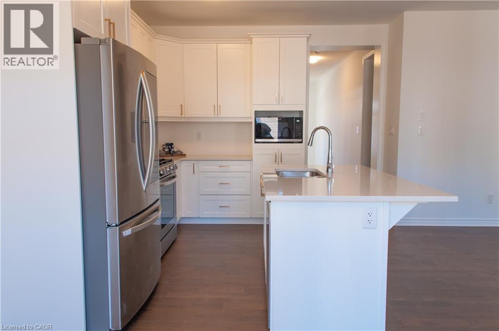 Photo 6 of 1246 Muskoka Heights, Milton ON