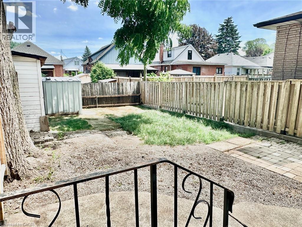 Photo 29 of 215 Rosewood Road, Hamilton ON