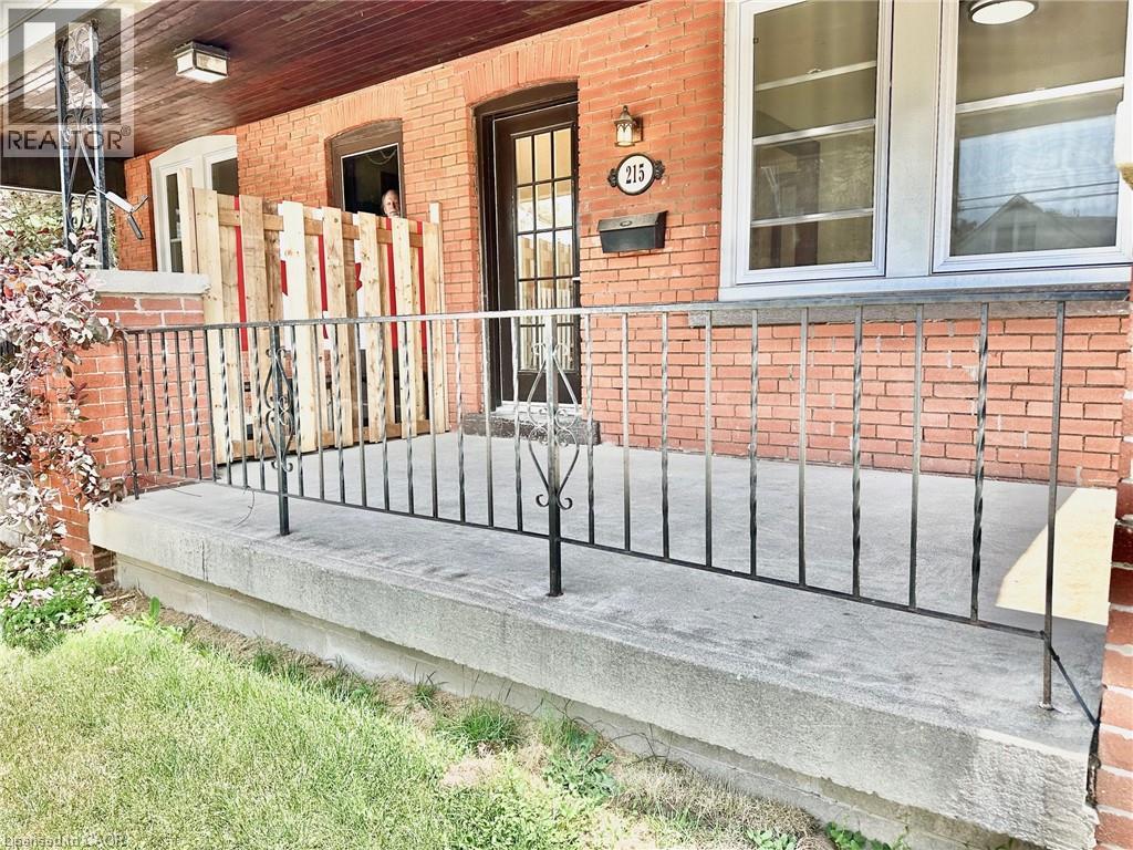 Photo 6 of 215 Rosewood Road, Hamilton ON