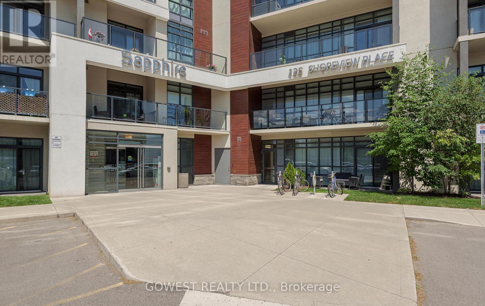 Photo 2 of 301 125 Shoreview Place, Hamilton ON