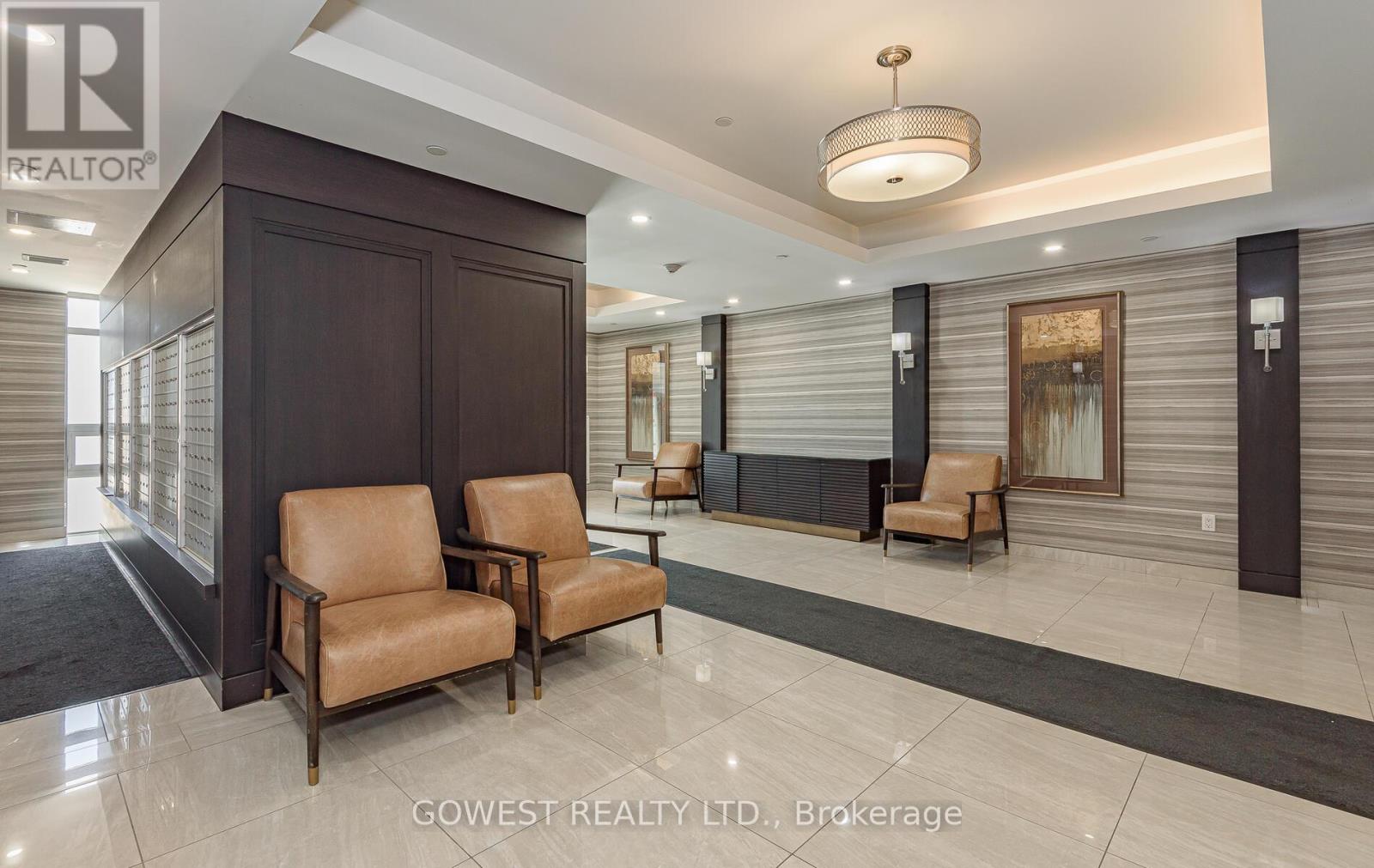 Photo 3 of 301 125 Shoreview Place, Hamilton ON