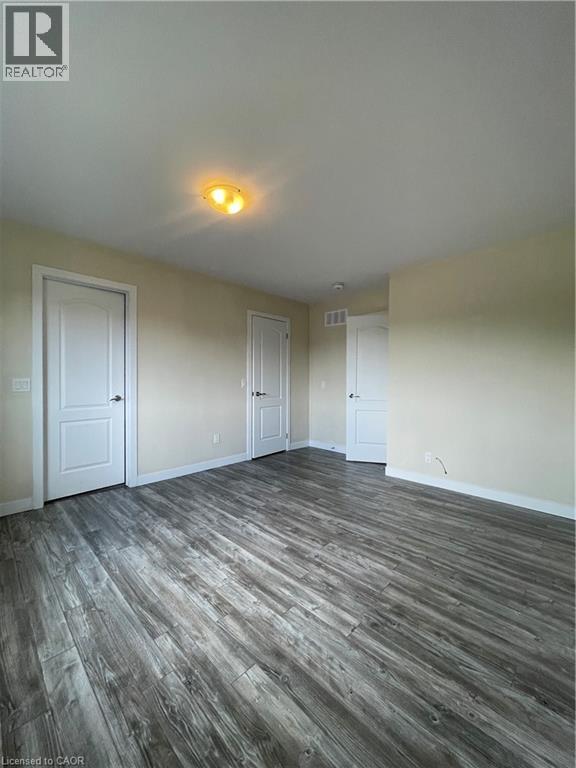 Photo 7 of 59 Denistoun Upper Street Unit Upper, Welland ON