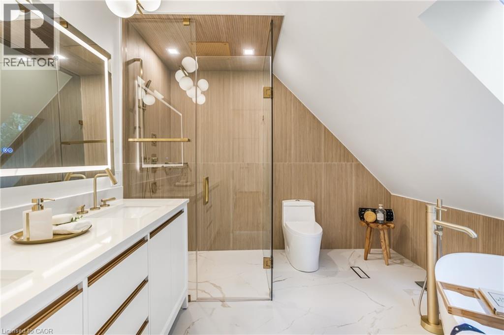 Photo 23 of 75 Reding Road, Ancaster ON