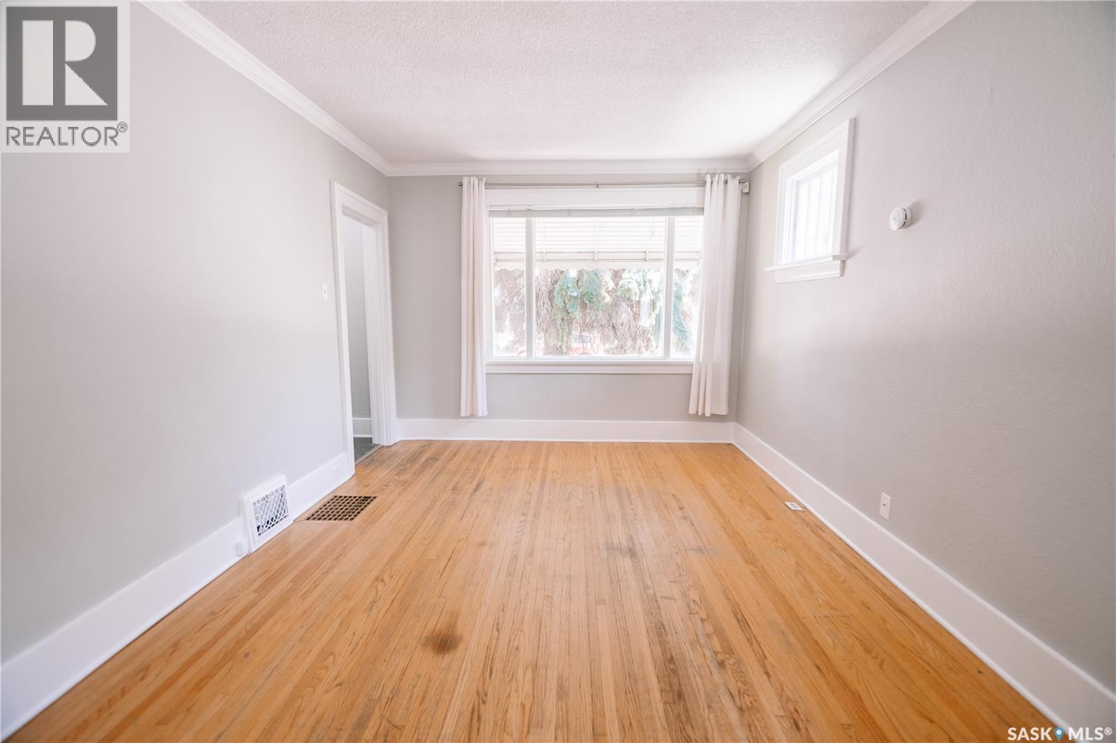 Photo 13 of 2154 Broder Street, Regina SK