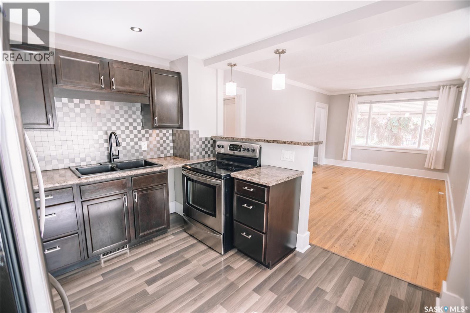 Photo 17 of 2154 Broder Street, Regina SK