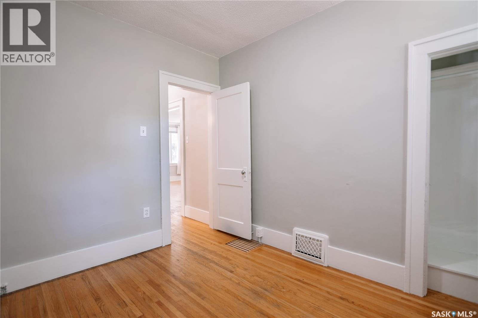 Photo 21 of 2154 Broder Street, Regina SK