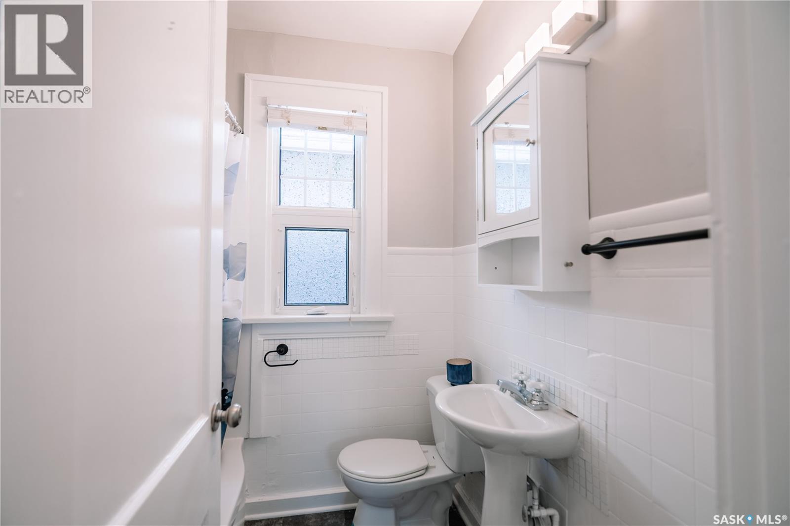 Photo 24 of 2154 Broder Street, Regina SK