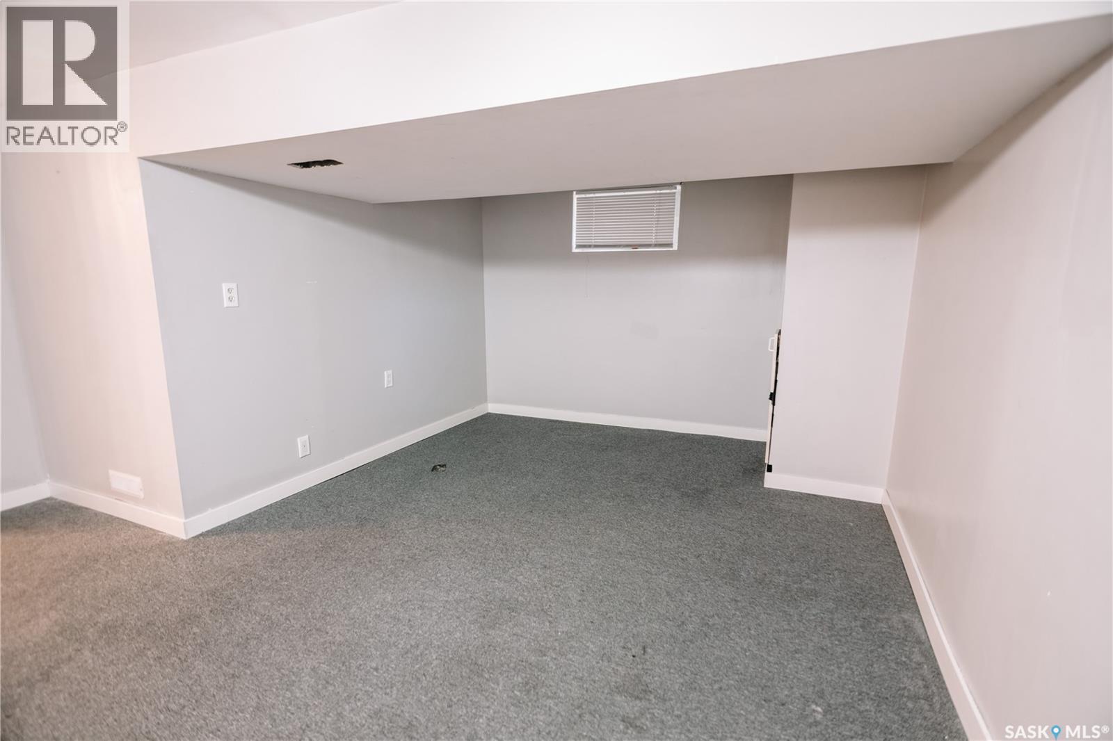 Photo 28 of 2154 Broder Street, Regina SK