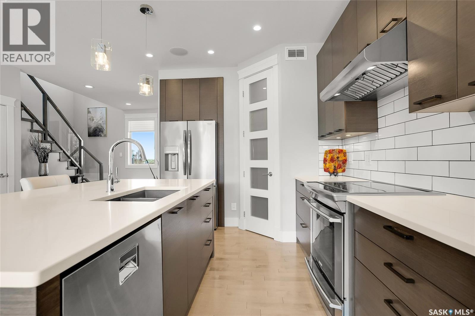 Single Family House 2 Level for Sale in  Kloppenburg CRESCENT Saskatoon 