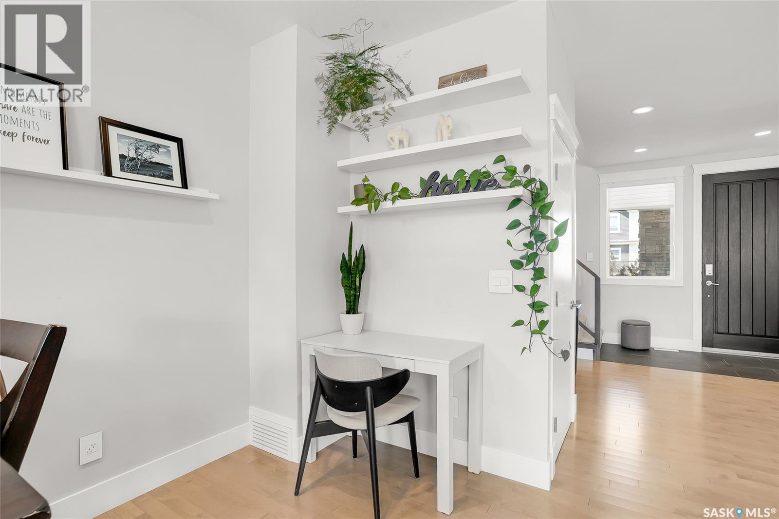 Single Family House 2 Level for Sale in  Kloppenburg CRESCENT Saskatoon 