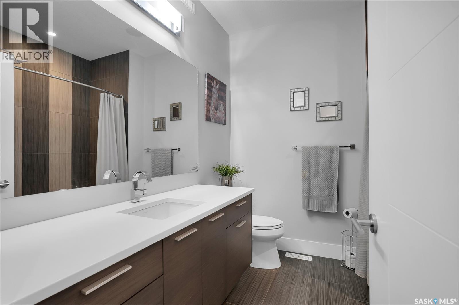 Single Family House 2 Level for Sale in  Kloppenburg CRESCENT Saskatoon 