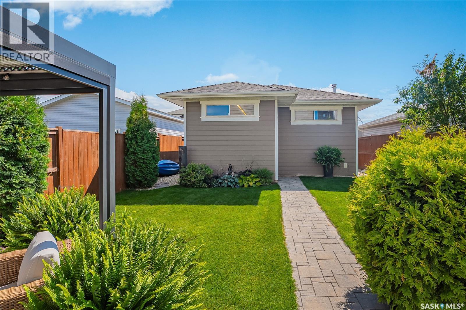Single Family House 2 Level for Sale in  Kloppenburg CRESCENT Saskatoon 