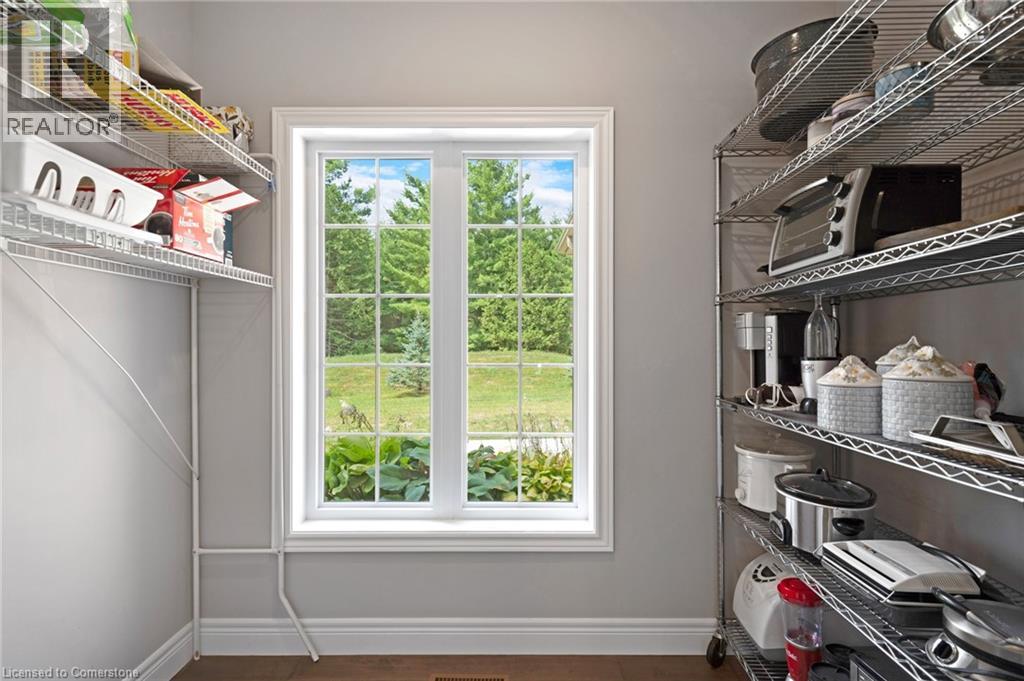 Photo 15 of 6845 Wellington Road 34, Puslinch ON