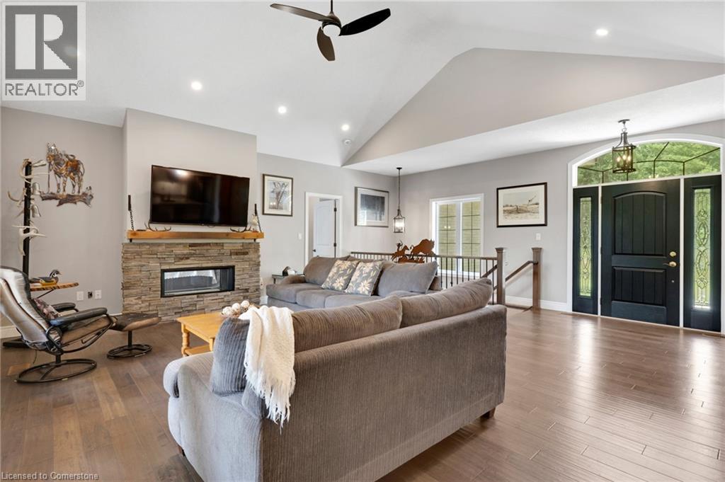 Photo 6 of 6845 Wellington Road 34, Puslinch ON