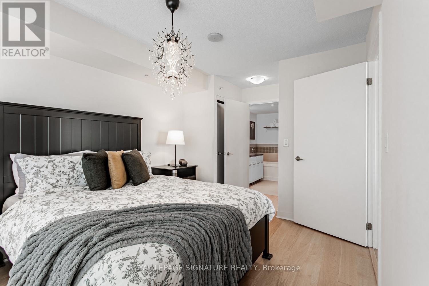 Photo 3 of 1804 295 Adelaide Street W, Toronto ON