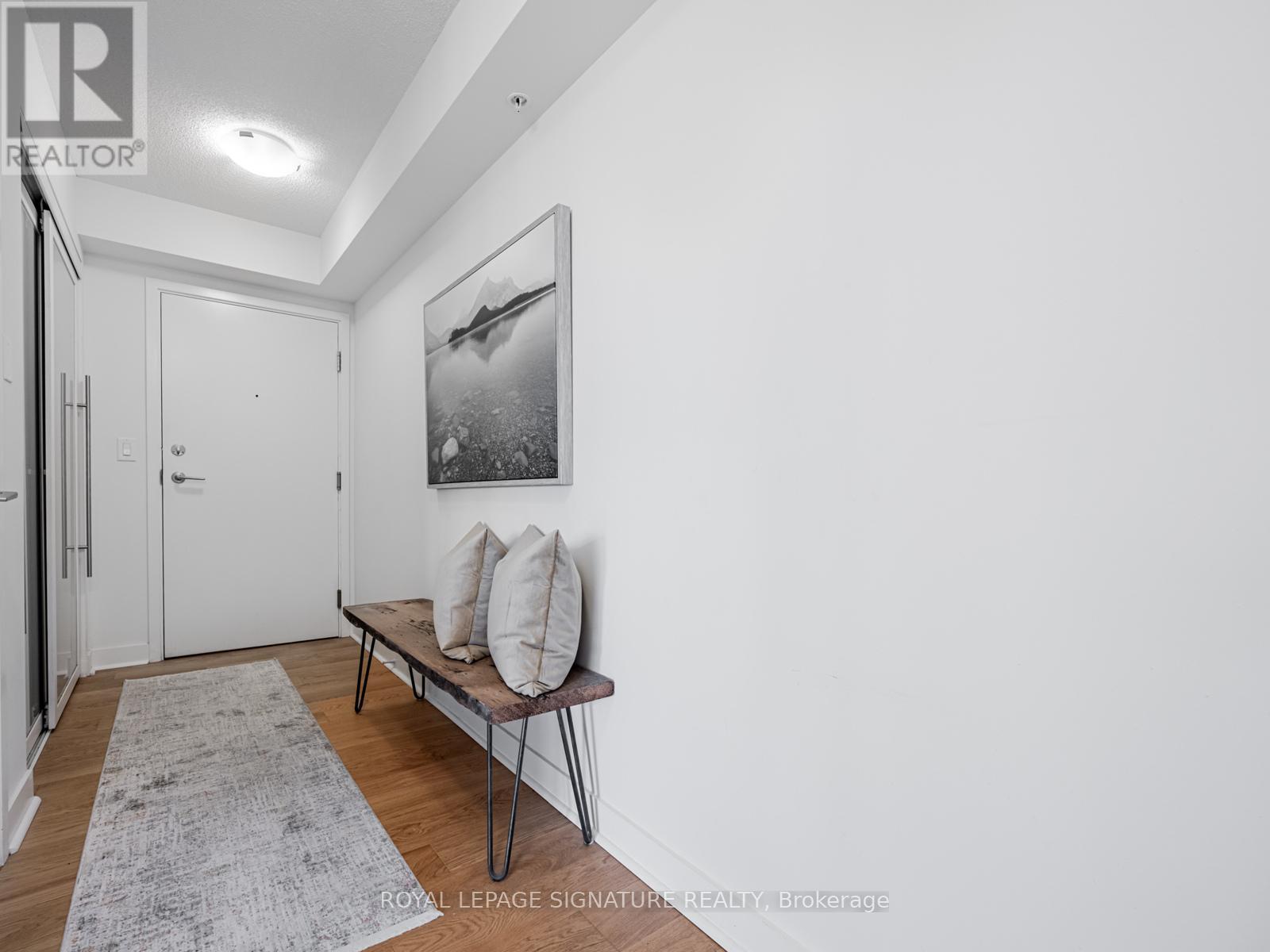Photo 4 of 1804 295 Adelaide Street W, Toronto ON