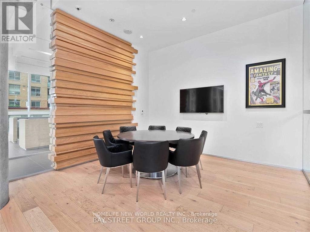 Photo 17 of 903 15 Grenville Street, Toronto ON