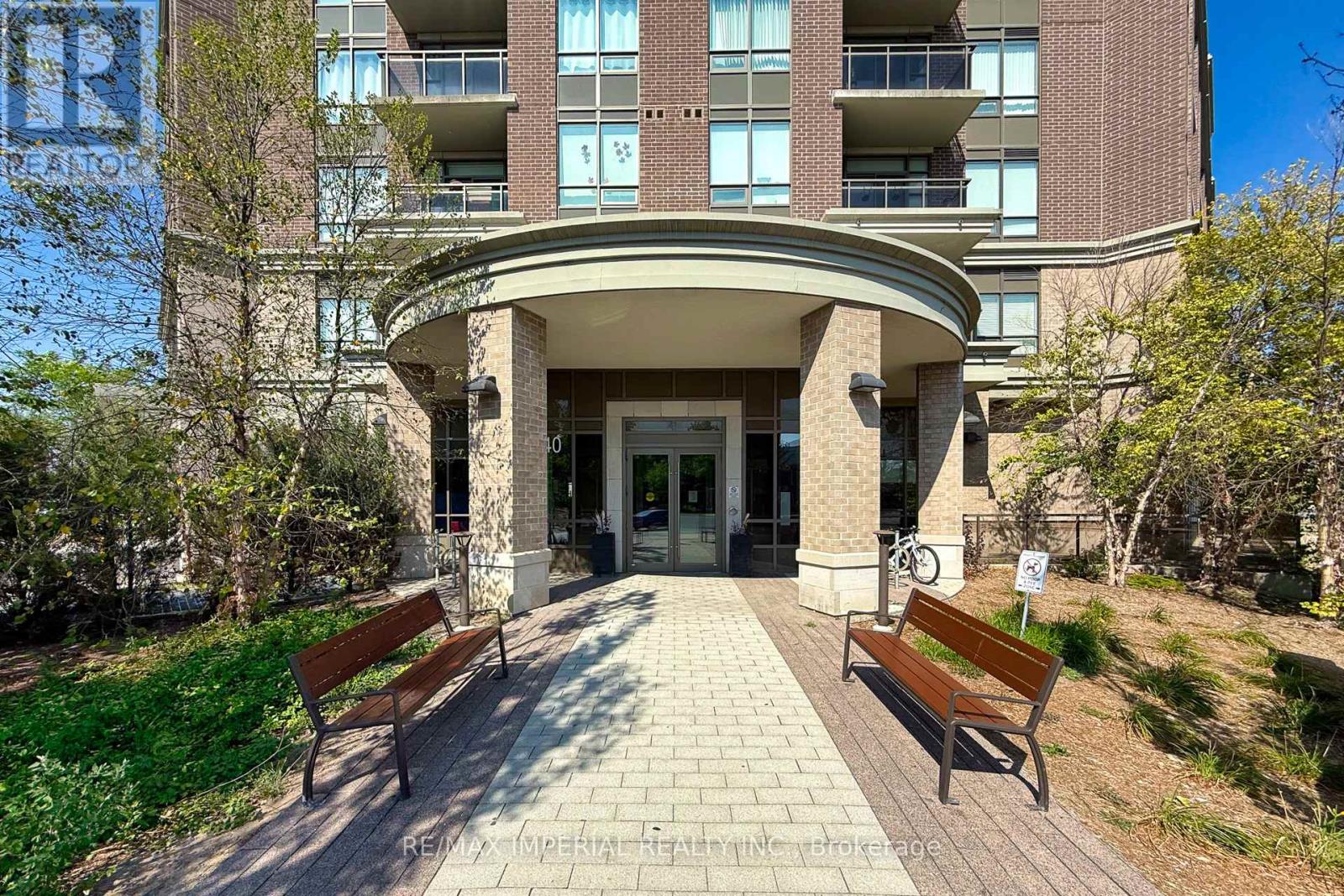 Photo 26 of 530 540 Bur Oak Avenue, Markham ON