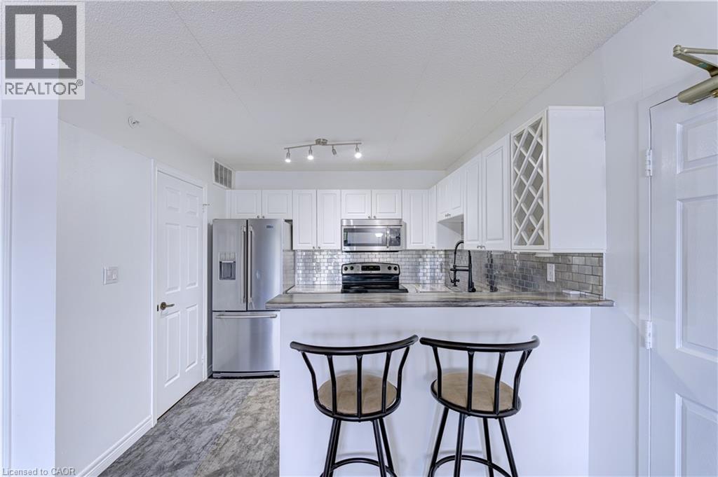Photo 19 of 4005 Kilmer Drive Unit 210, Burlington ON