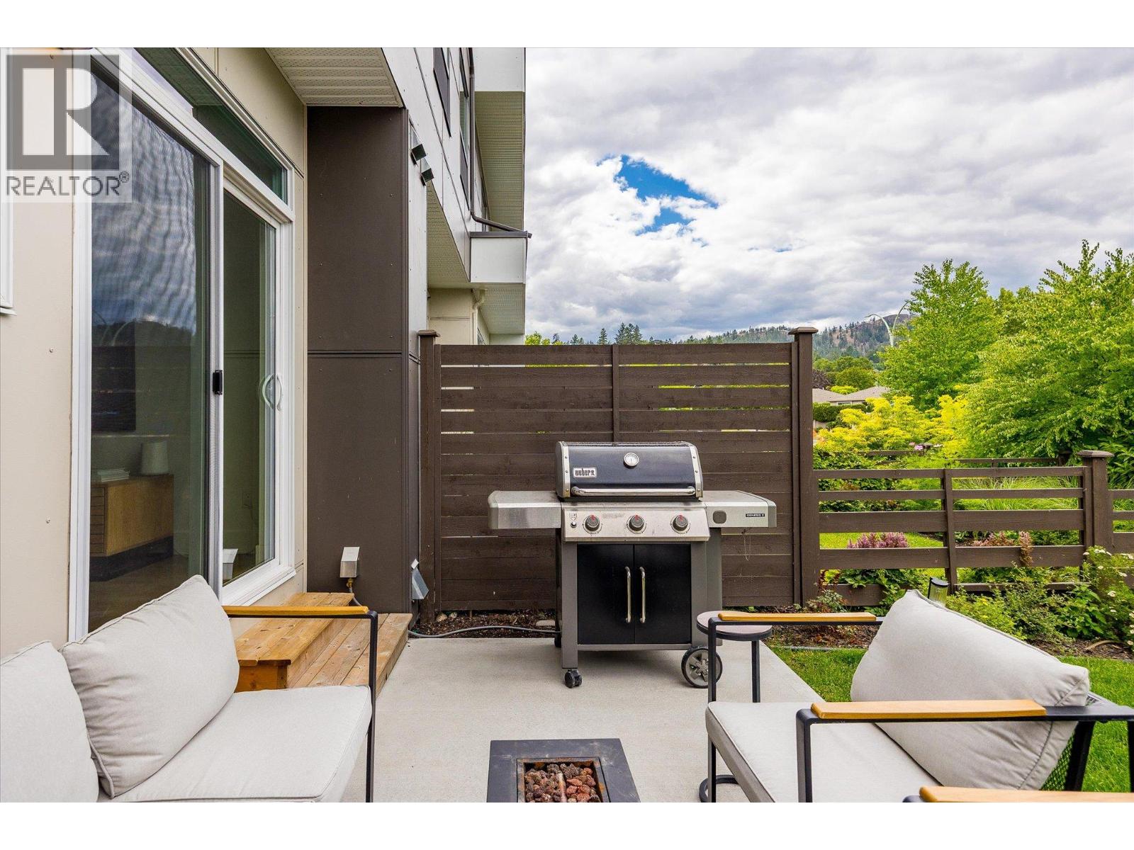 4 720 Valley Road, Kelowna