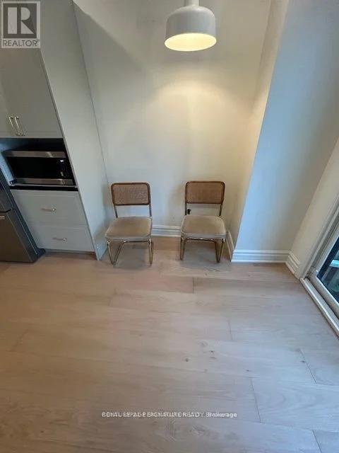 Photo 15 of Upper 163 Hampton Avenue, Toronto ON