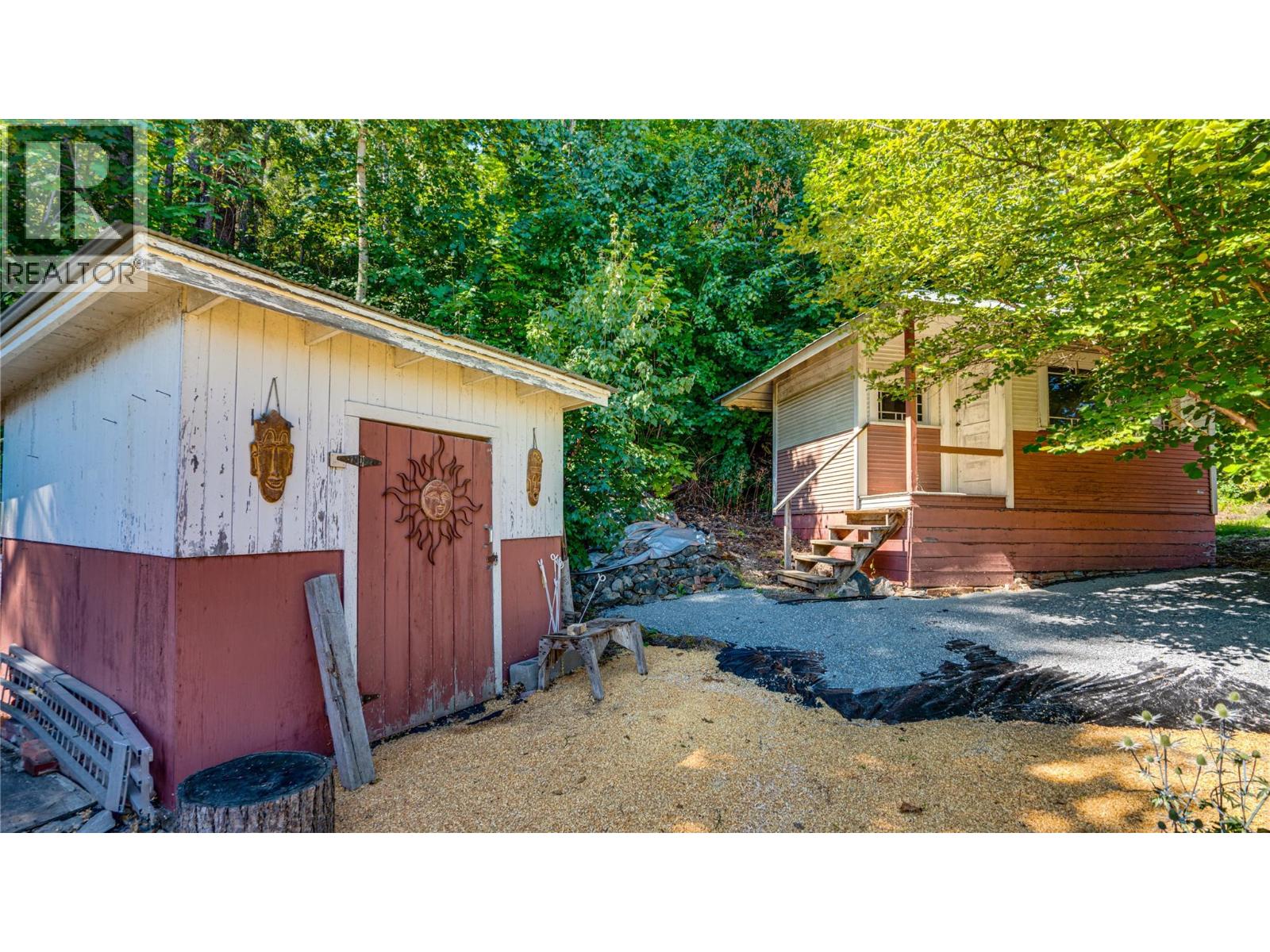 Photo 4 of 706 Sicamous Street Lot 3, Enderby BC