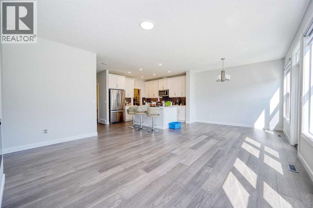 Photo 5 of 38 Setonstone Green Se, Calgary AB
