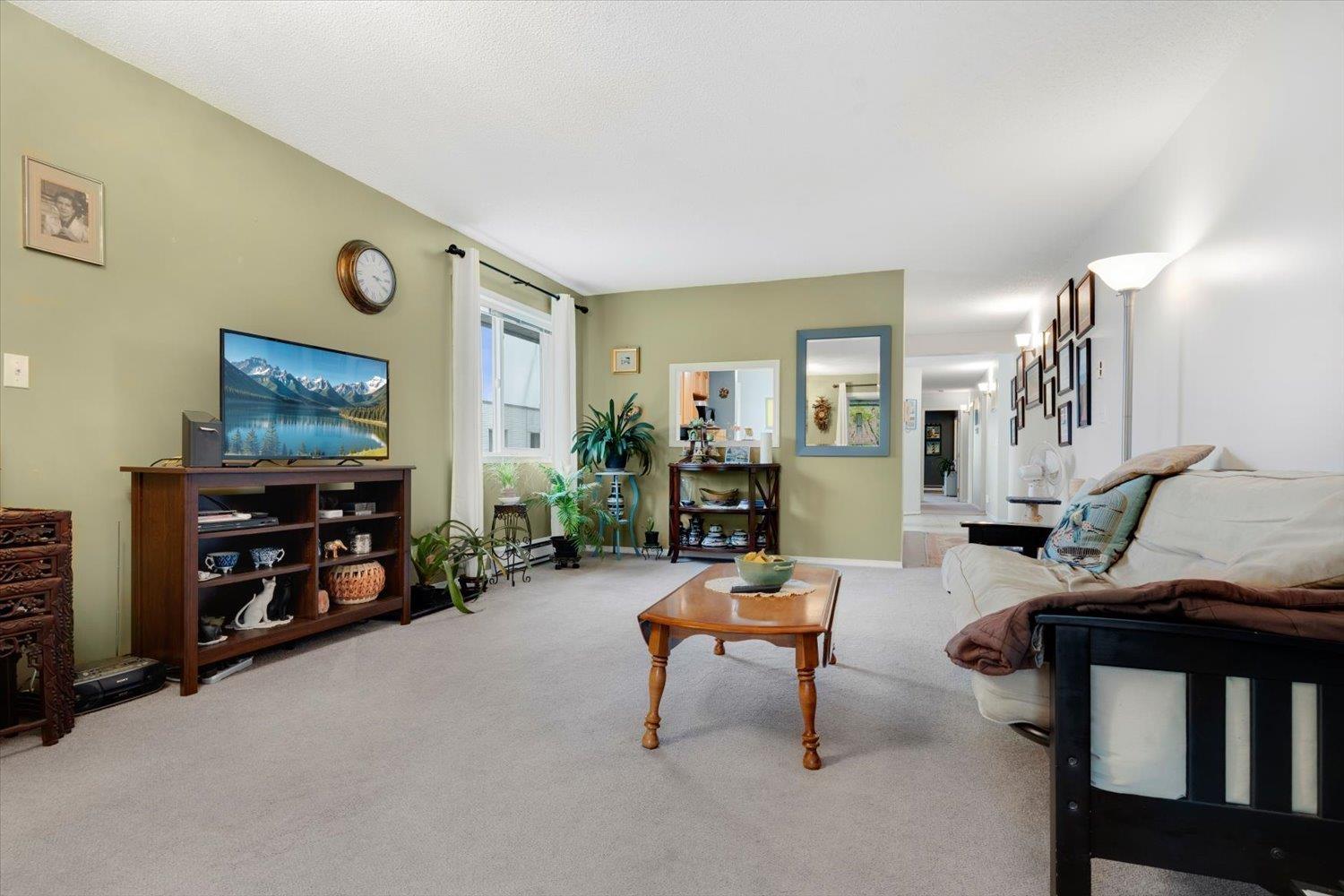 Photo 5 of 303 9006 Edward Street Chilliwack Proper West, Chilliwack BC