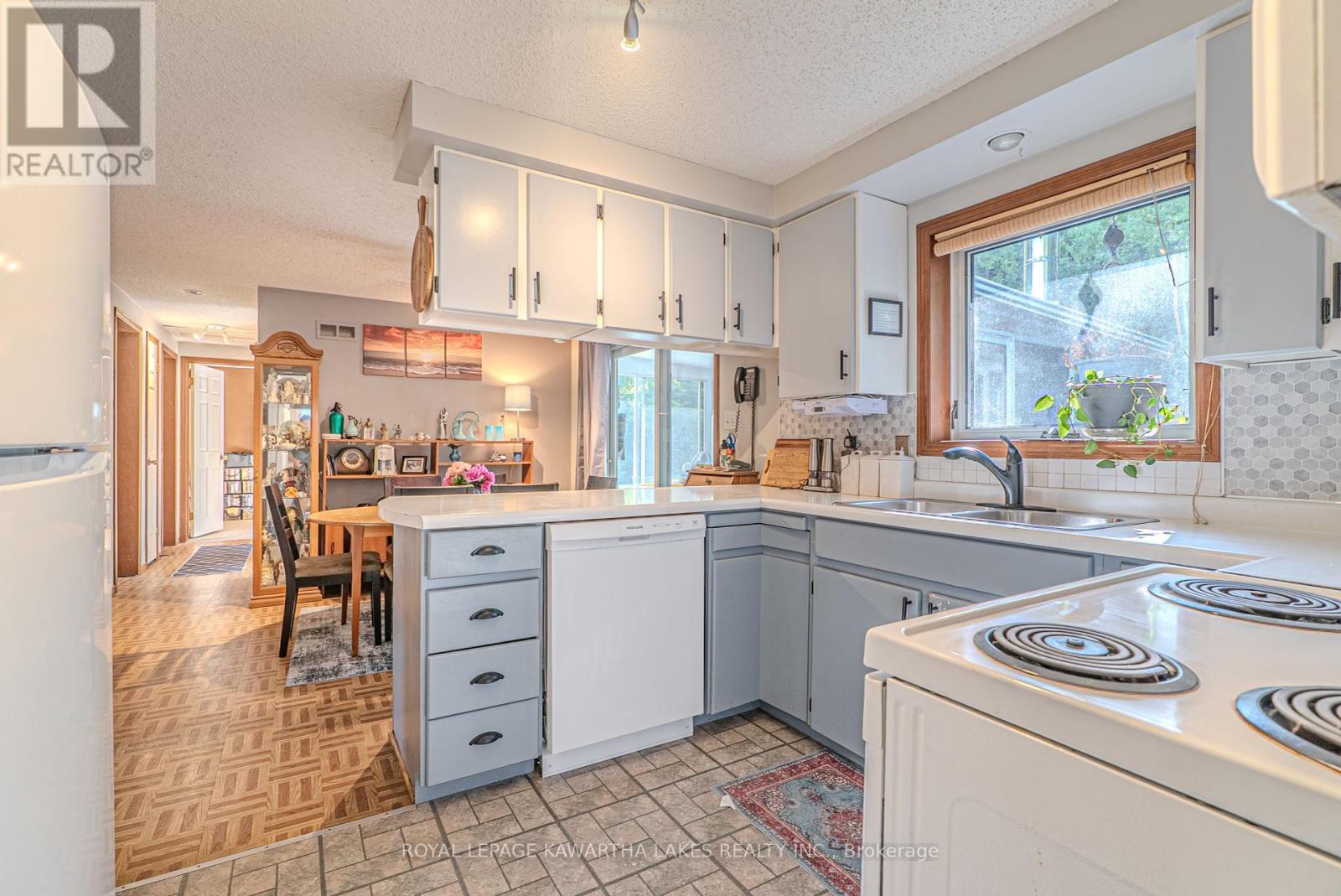 Photo 13 of 518 Balsam Lake Drive, Kawartha Lakes ON