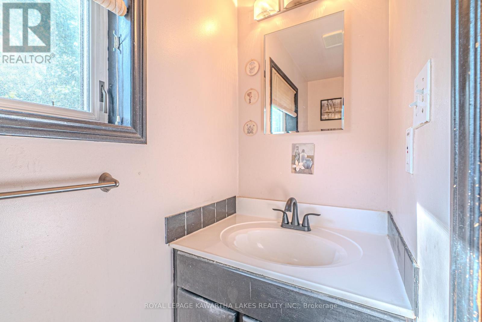 Photo 26 of 518 Balsam Lake Drive, Kawartha Lakes ON