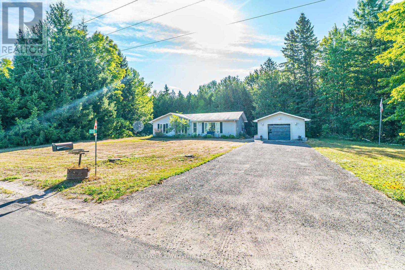 Photo 6 of 518 Balsam Lake Drive, Kawartha Lakes ON