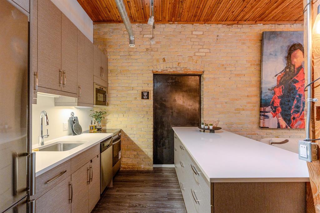 Photo 15 of 216 139 Market Avenue, Winnipeg MB
